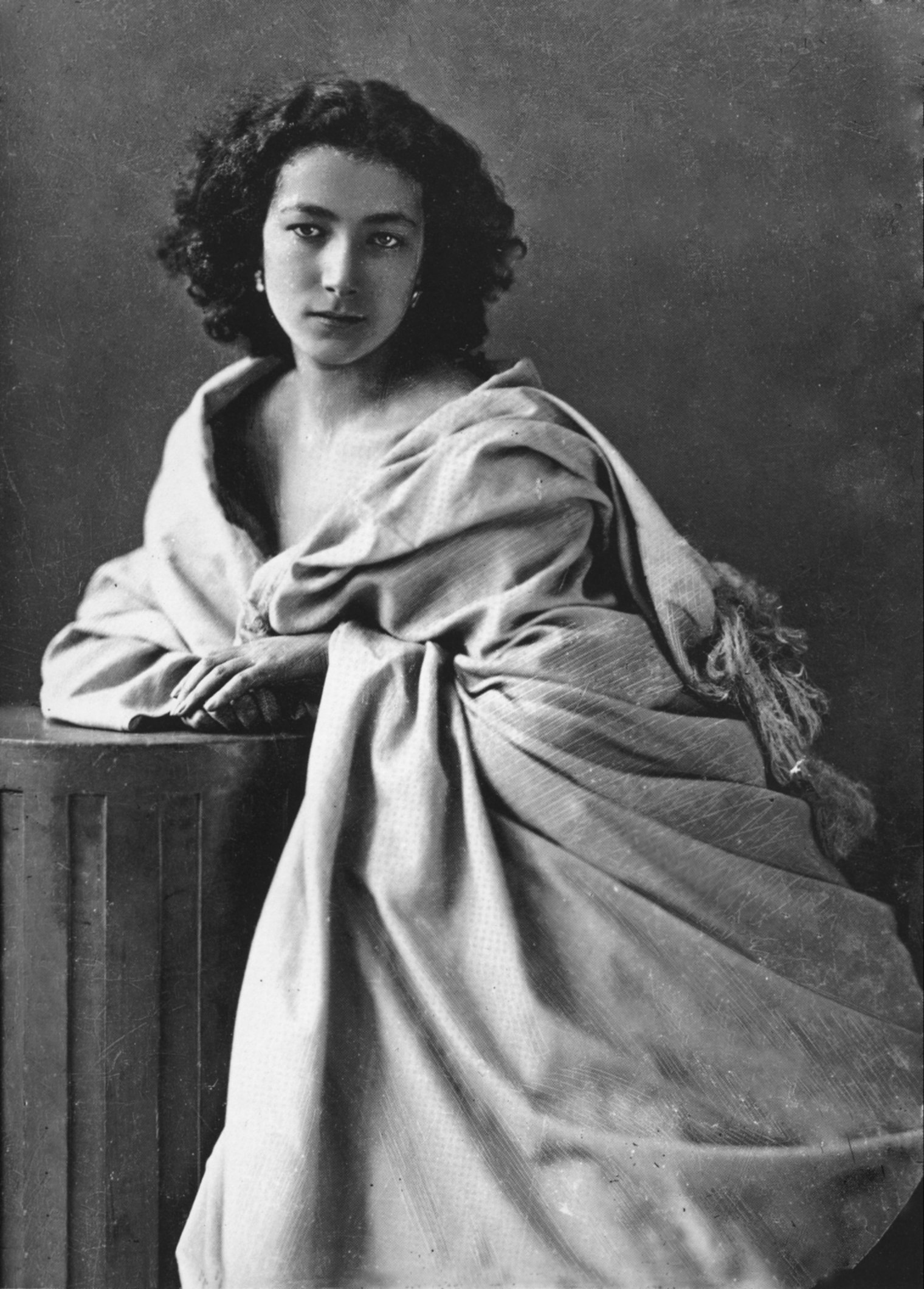 Portrait of French actress Sarah Bernhardt photographed by Nadar in the 19th century.